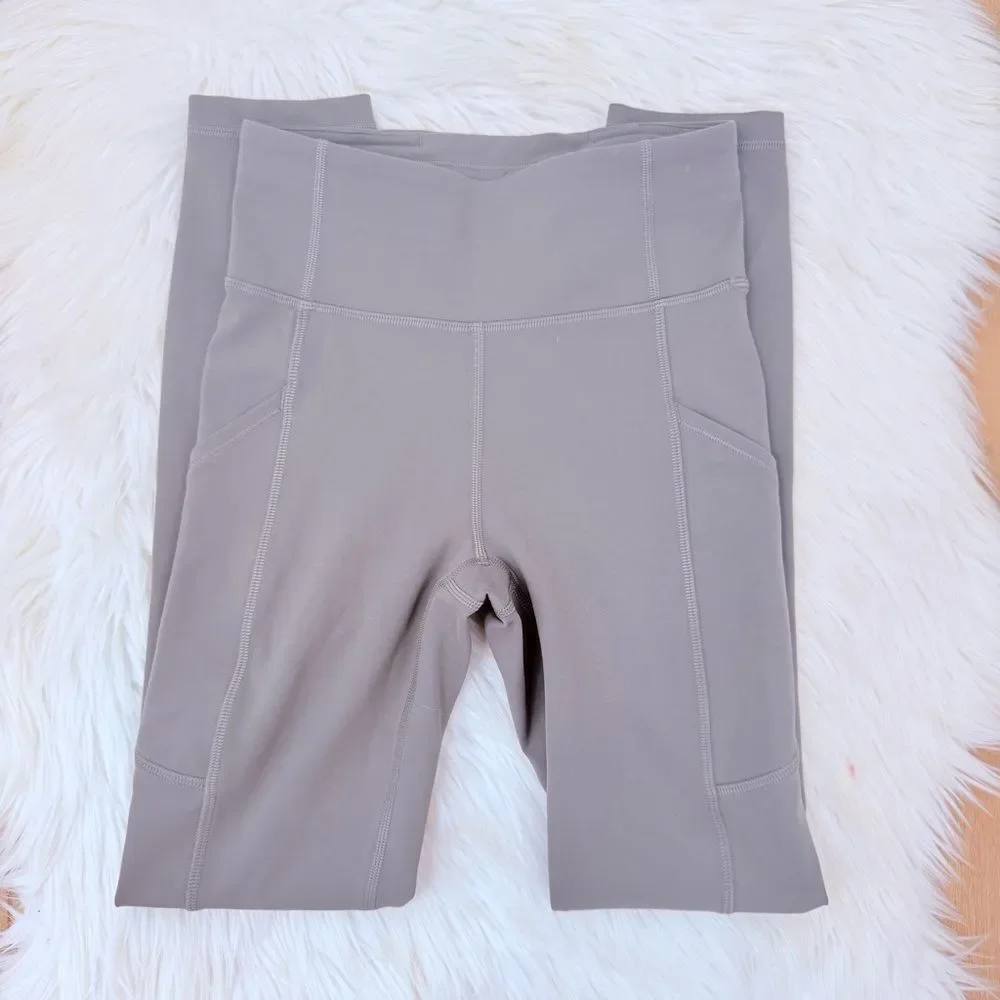 lululemon athletica sage green leggings - Size 2‎